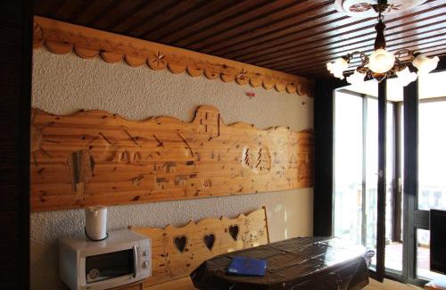 Val-Thorens Apartment | Résidence Serac - VAL THORENS location: Studio cabine pour 4 personnes dans le haut de la station MAE-9079