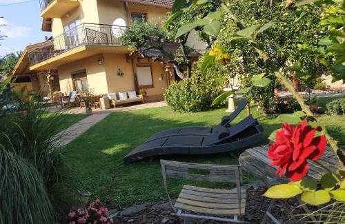 Alsóörs Apartment | Rózsa Apartman