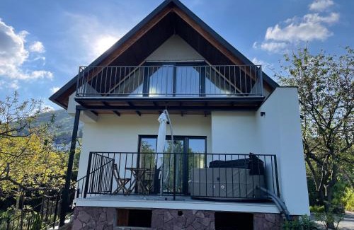 Badacsonytomaj House | Rózsakő Ház