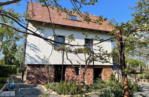 Badacsonytomaj House | Rózsakő Ház