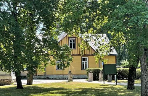 Haapsalu Apartment | Rüütli 1 - sea view apartment in Haapsalu Old Town