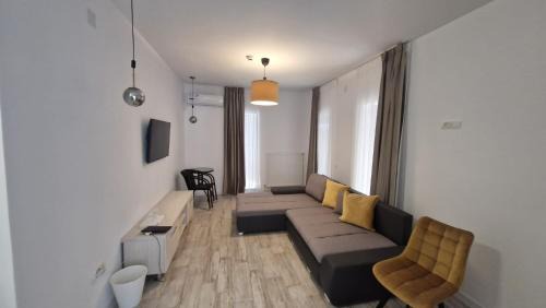 Jibert House | Răsărit la Vadu