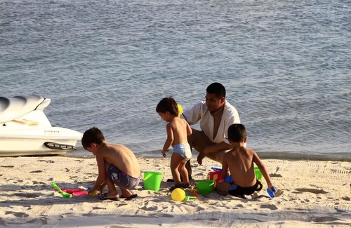 Dhahran Hotel | R 1677 Dana Beach Resort