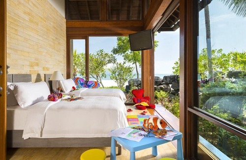 Air Hangat Hotel | R 1705 Four Seasons Resort Langkawi