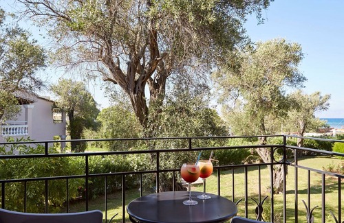 Messonghi Apartment | R 989 Eustacio Apartment with Garden View, Volleyball & Golf - full board