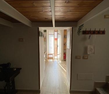 Naples Apartment | R&F HOME Appartamento a 50MT dalla Metro