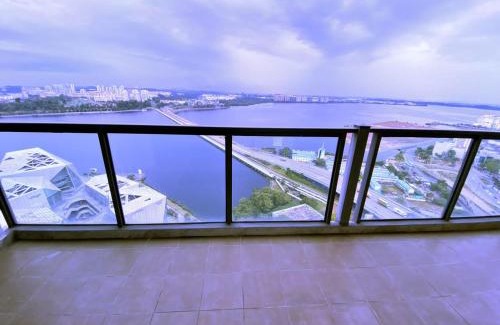 Central District Apartment | R&F Princess Cove JB Apartment Suites By SC Homestay