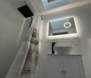 Bagneux Villa | R- Maison 6 chambres 3 min metro 10 lits PARC EXPO