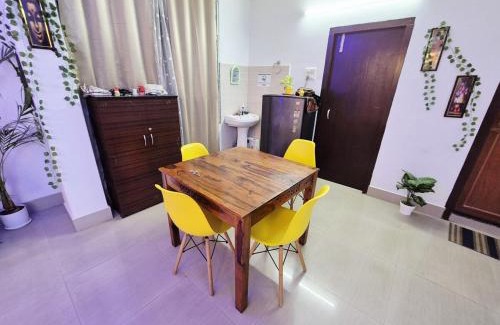 Sualkuchi Apartment | R R Homestay