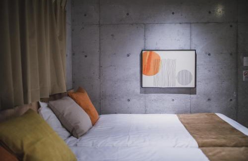 Naniwa Apartment | R Residences Namba X