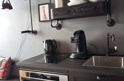 Haaleiti Apartment | R13 Single studio Sum