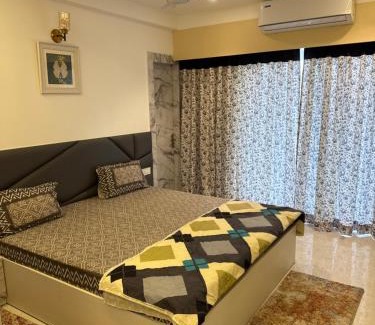 Sualkuchi House | Raaj-hans Guest House