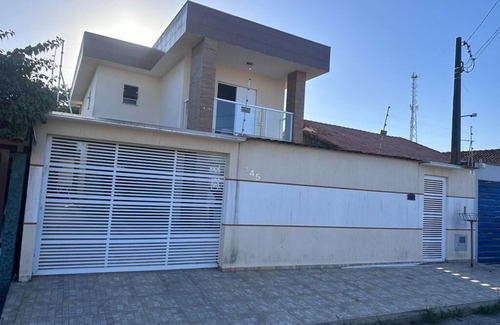 Itanhaem House | Rabbits House