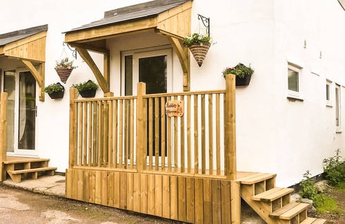 Blakeney Apartment | Rabbits Warren, A 2 Bed Holiday Let in The FOD