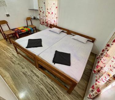 Arambol House | RadhaKrishna Stay IN