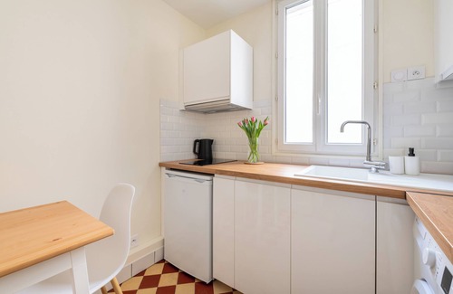 Clignancourt Apartment | Radiant 1BD Apartment in the Heart of Montmartre