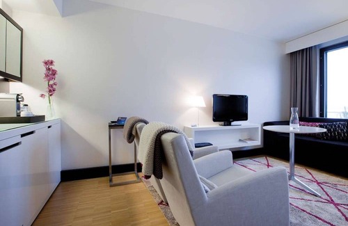 Lantinen District Hotel | Radisson Blu Hotel, Espoo