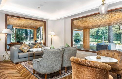 Laripora Hotel | Radisson Golf Resort Pahalgam