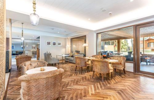Laripora Hotel | Radisson Golf Resort Pahalgam