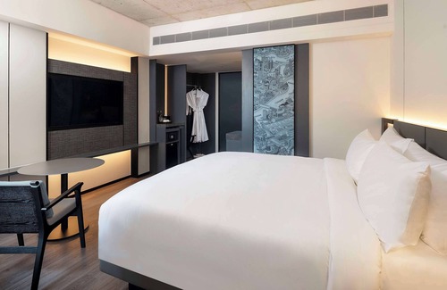 Don Muang Hotel | Radisson Hotel Don Mueang Bangkok