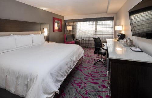 Oakland Hotel | Radisson Hotel Oakland Airport