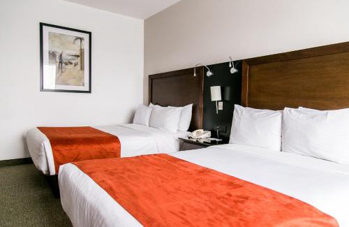 Leon Hotel | Radisson Poliforum Plaza Hotel Leon