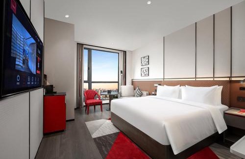Shuimogou District Hotel | Radisson RED Urumqi International Convention and Exhibition Center