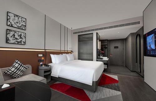 Shuimogou District Hotel | Radisson RED Urumqi International Convention and Exhibition Center