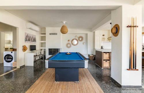 Loutraki House | Rafia Loft Loutraki - Heated Pool & Billiard I Beach