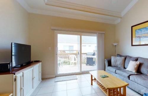 South Padre Island Apartment | Rain Dancer Condos