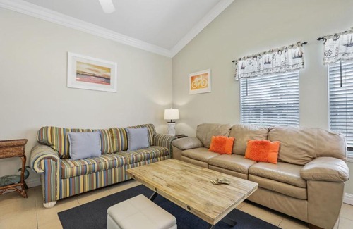 South Padre Island Apartment | Rain Dancer