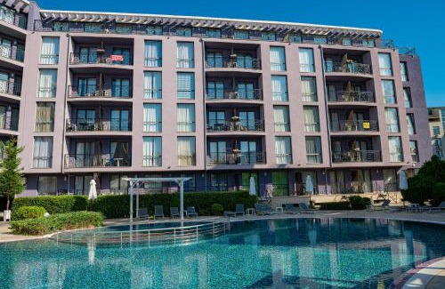 Sunny Beach Apartment | Rainbow 3 - Menada Apartments
