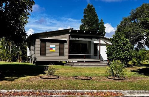 Rainbow Beach House | Rainbow North - Rainbow Beach - Walk to beach and main street