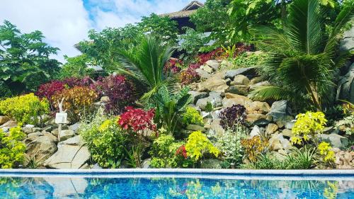 Rarotonga Villa | Rainbow Villas