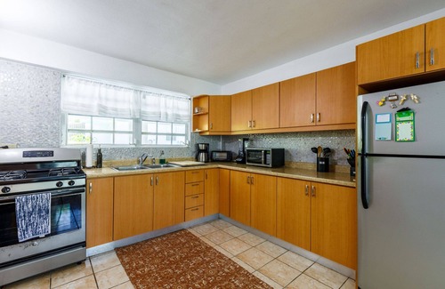 Luquillo House | Rainforest Retreat 15 min from the beach
