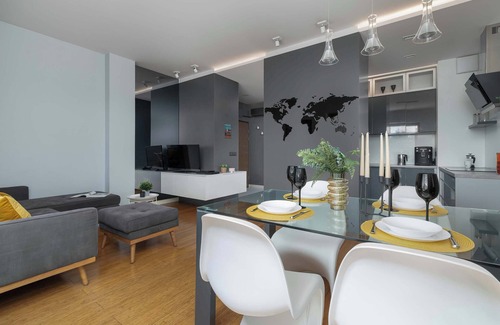 Warszawskie Apartment | Rakowicka 20A Krakow Stylish Apartment Parking A C