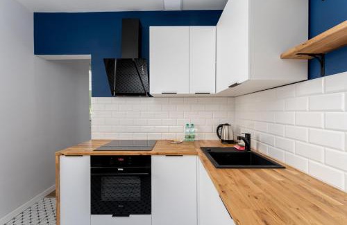 Krakow Apartment | Rakowicka Elegant Studio by Bookinghost