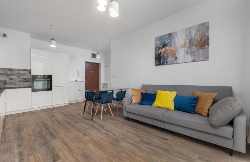 Wlochy Apartment | Rakowska 14A by Homeprime