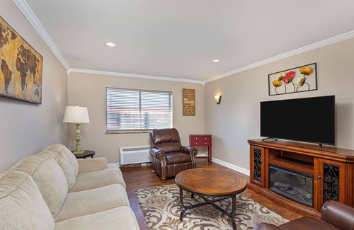 Bowling Green Hotel | Ramada by Wyndham Bowling Green