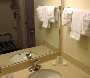 Coeur d'Alene Hotel | Ramada by Wyndham Coeur d'Alene