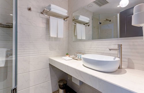 Avlabari Hotel | Ramada by Wyndham Tbilisi Old City