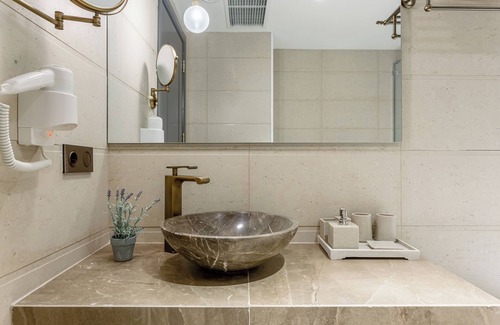 Avlabari Hotel | Ramada by Wyndham Tbilisi Old City