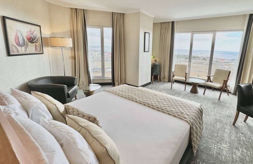 Suleymanpasa Hotel | Ramada by Wyndham Tekirdag