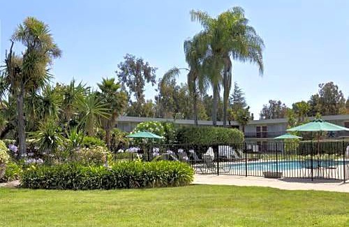 Sunnyvale Hotel | Ramada by Wyndham Sunnyvale/Silicon Valley