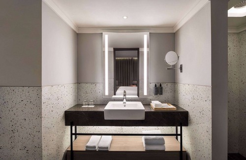 Indore Hotel | Ramada Encore by Wyndham Indore Nipania
