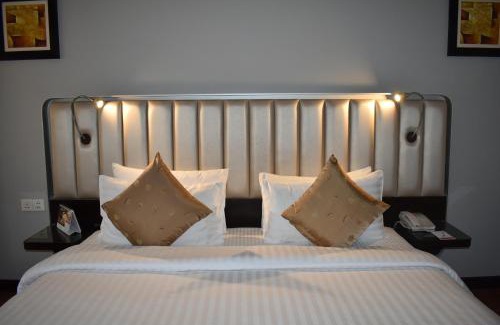Karachi Hotel | Ramada Plaza by Wyndham Karachi Airport Hotel