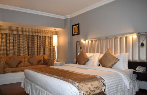 Karachi Hotel | Ramada Plaza by Wyndham Karachi Airport Hotel