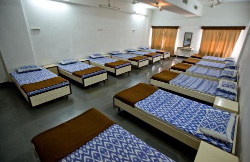 Ramoji Film City Bed & Breakfast | Ramoji Sahara Shared Accommodation