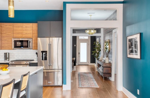 Bouldin House | Ramsey by AvantStay | Modern Character Home in Austin w/Pool!