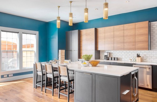 Bouldin House | Ramsey by AvantStay | Modern Character Home in Austin w/Pool!